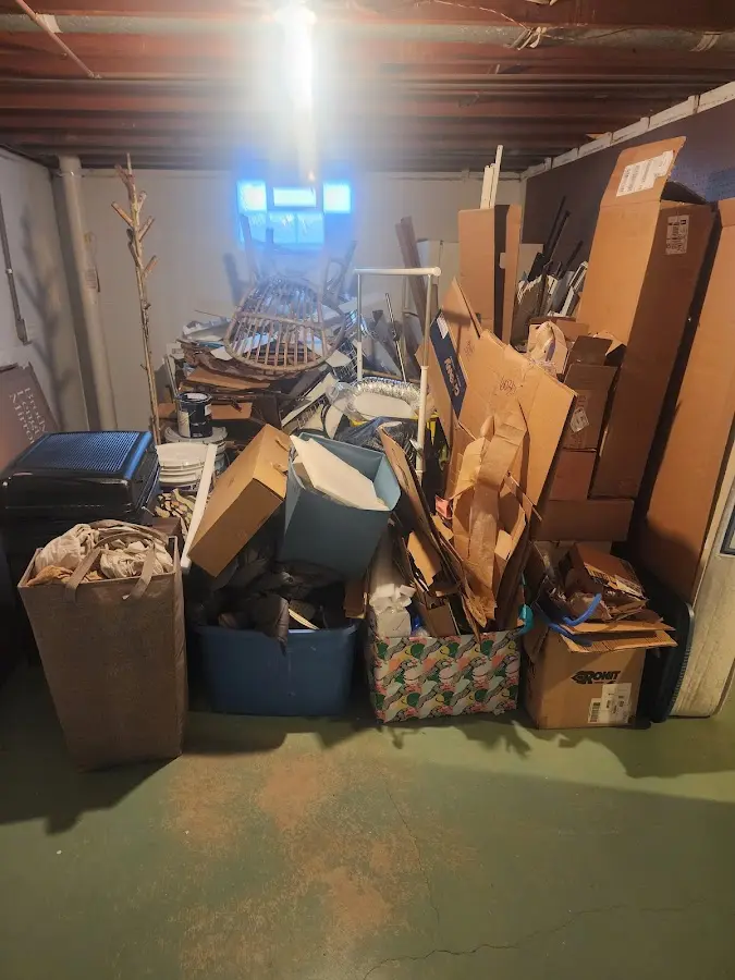 Roll-off dumpster container at job site for 20 Yard Dumpster Rental in Sunnyvale